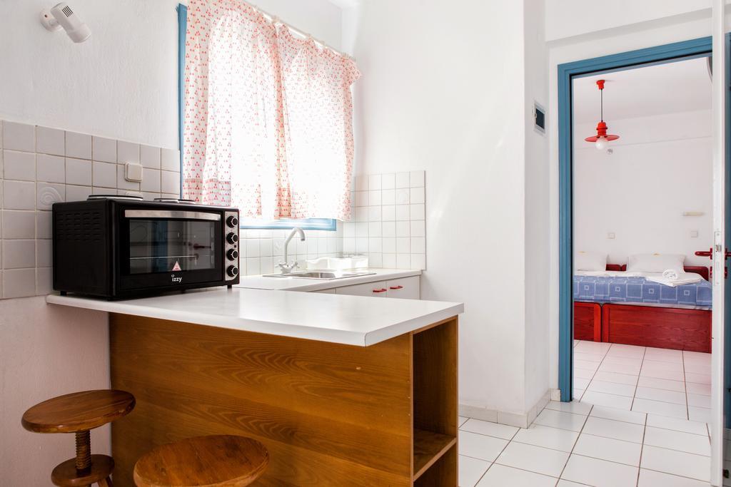 Fivos Apartments Aliki  Exterior photo