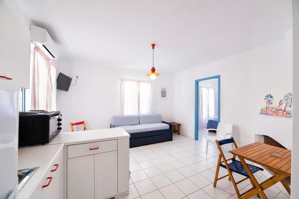 Fivos Apartments Aliki  Exterior photo