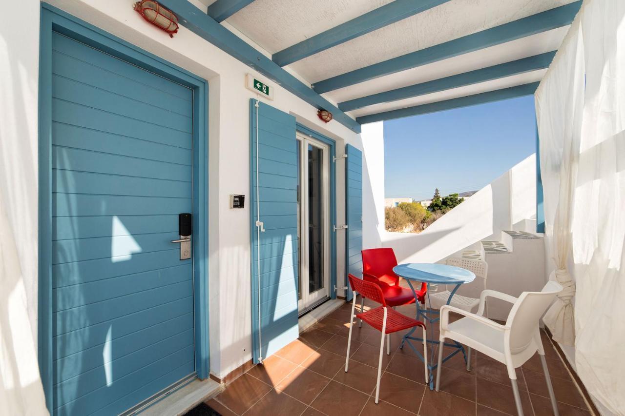 Fivos Apartments Aliki  Exterior photo